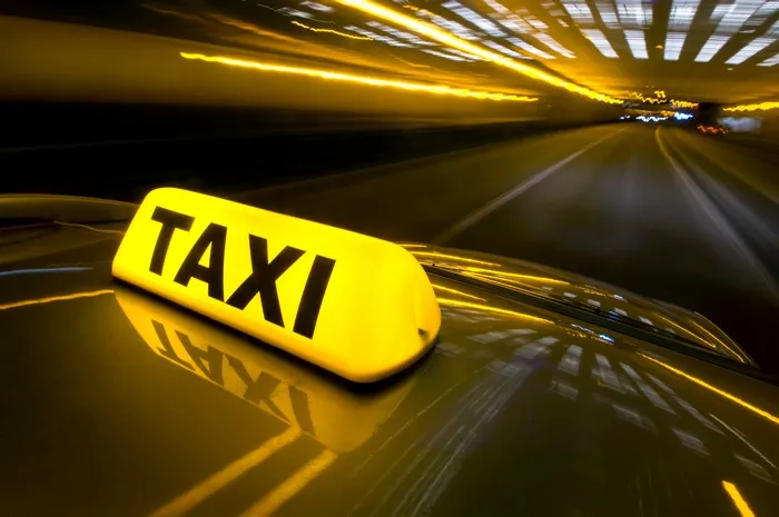 Taxi médicalisé pour Hôpital Princesse Grace de Monaco depuis Le Cannet, Le Cannet, Taxi Xavier